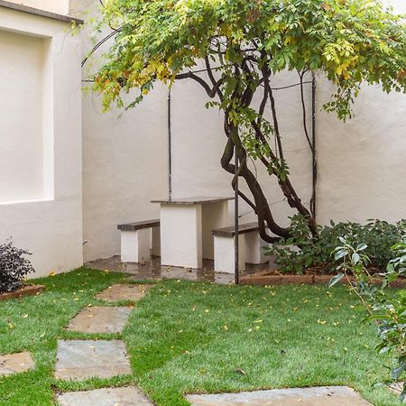 Sant Ambroeus Garden Apartment ميلان المظهر الخارجي الصورة
